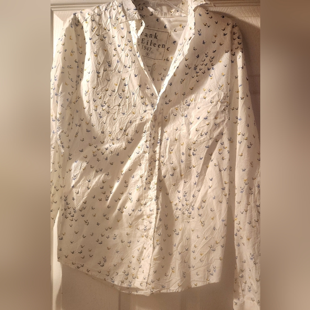 Frank & Eileen white Barry Cotton Button Up With Butterflies XS